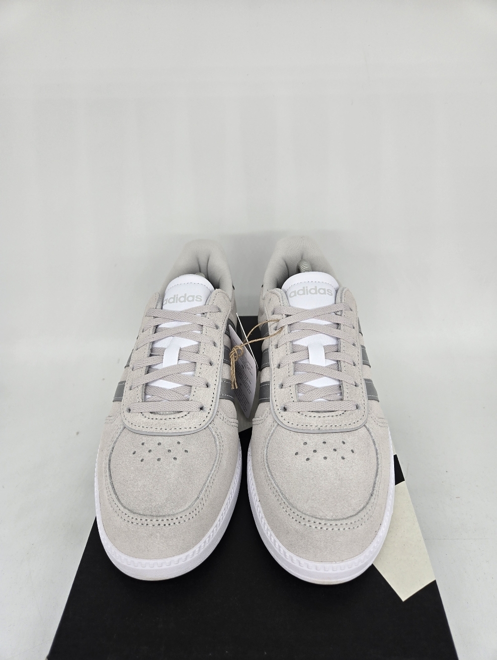 adidas Women's Breaknet Sleek JQ8267 Grey Silver Metallic Shoes Size 10 - Picture 2 of 8